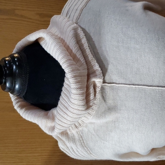 Soft surroundings beige cowl cashmere blend oversized sweater - Picture 2 of 9